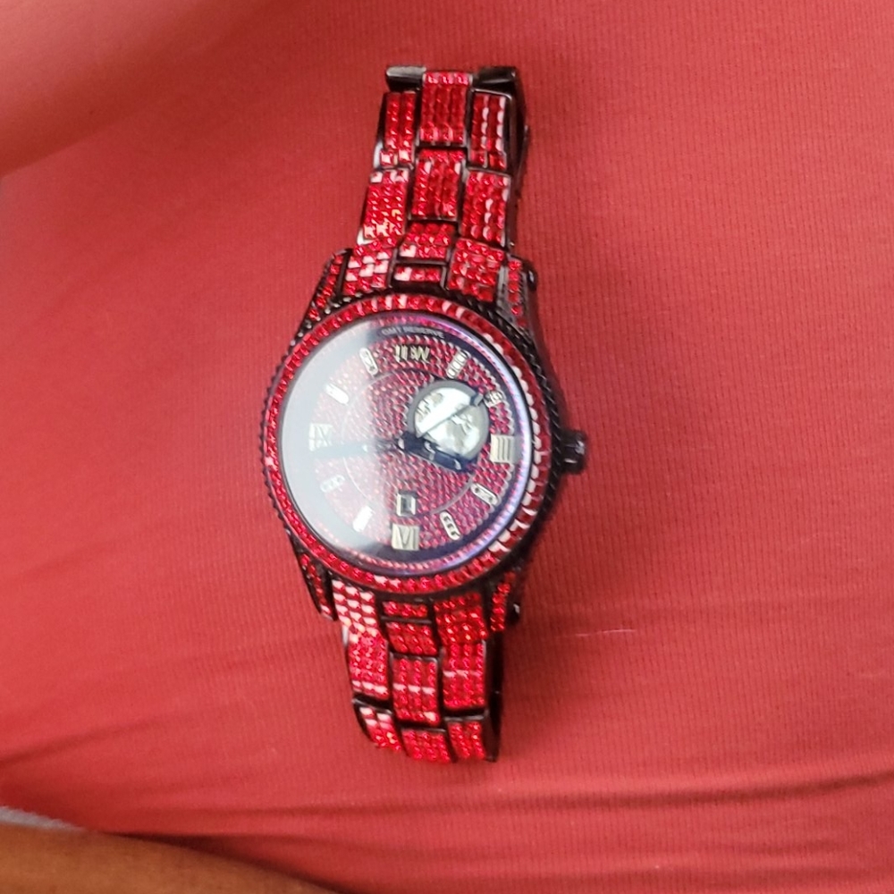 JBW Reserve exclusive timepiece